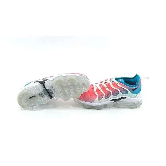 Wmns Nike Air Vapormax Plus (Sample) - Picture 3 of 7